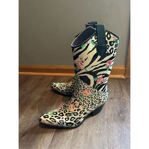 Corkys Rain Boots Rodeo Western Women’s Cowgirl Boots Zebra Print Roses Size 10